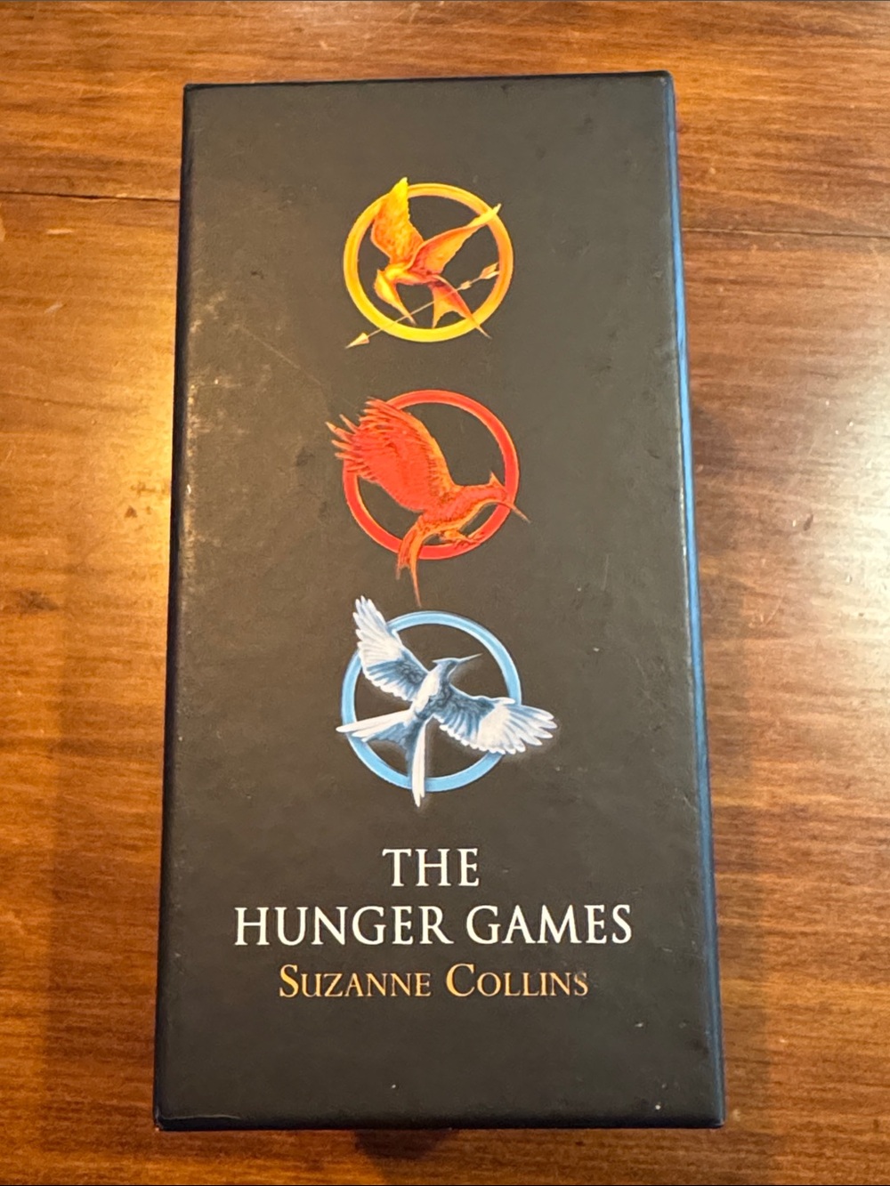 Hunger Games Trilogy Paperback Box Set Suzanne Collins Mocking Jay Catching Fire - Picture 5 of 8